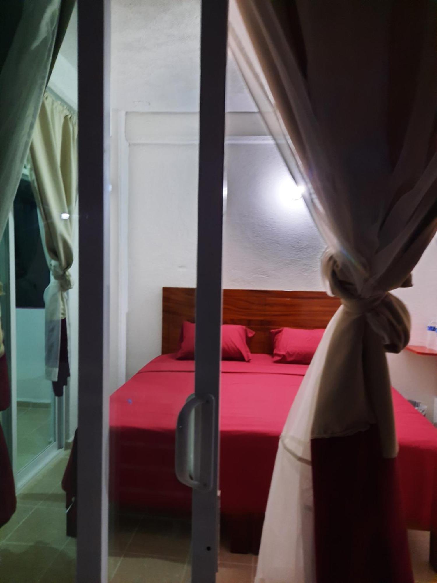 Cataviento Hotel Tecoanapa Quarto foto